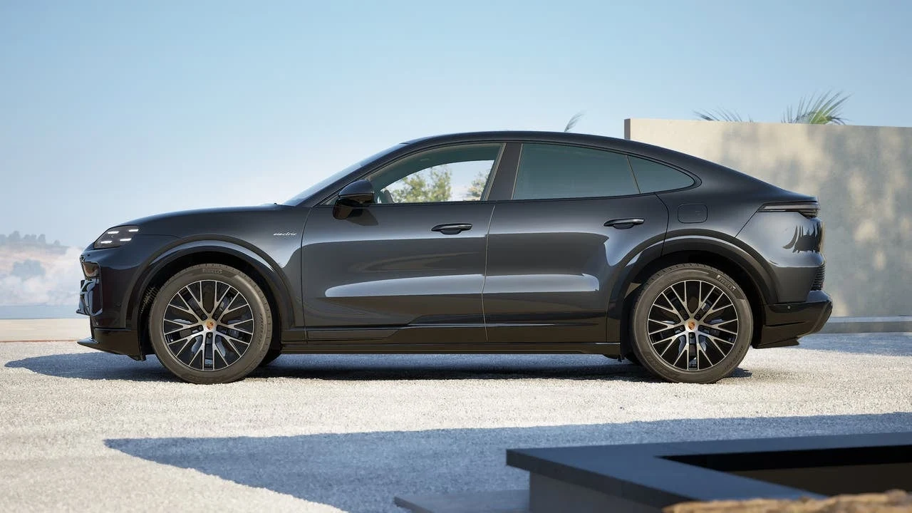 2026 Porsche Cayenne S Coupé Electric (E4), 2/14