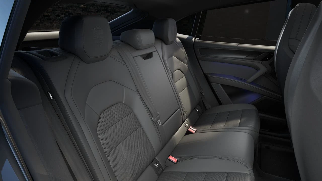 2026 Porsche Cayenne S Coupé Electric (E4), 13/14