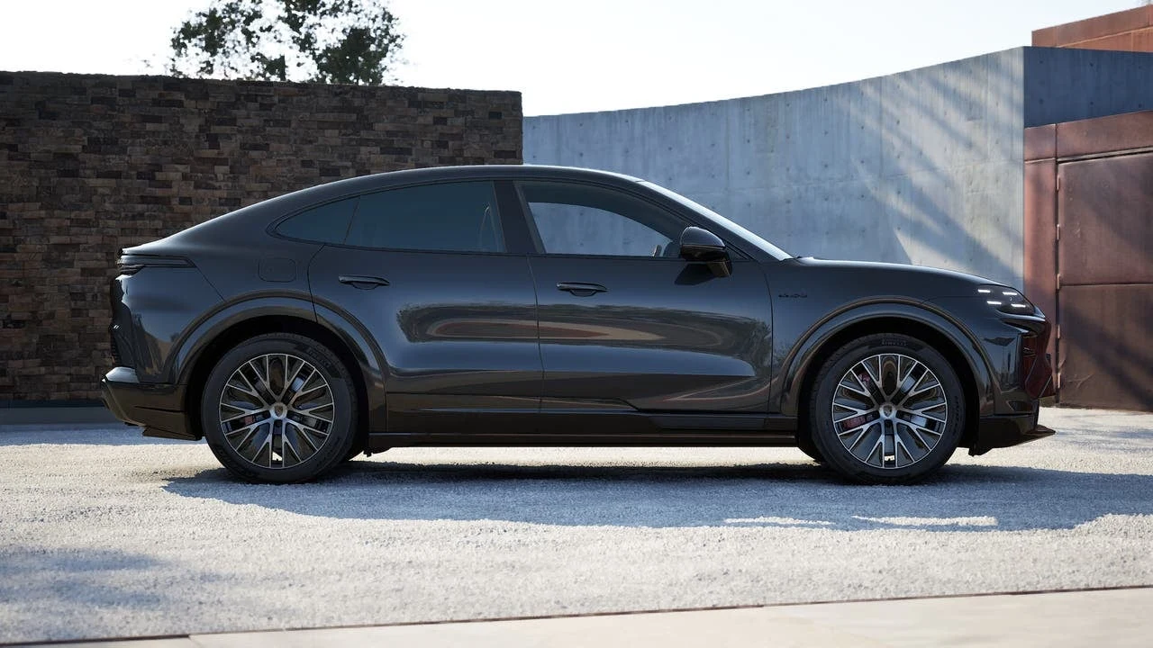 2026 Porsche Cayenne Turbo Coupé Electric (E4), 6/14