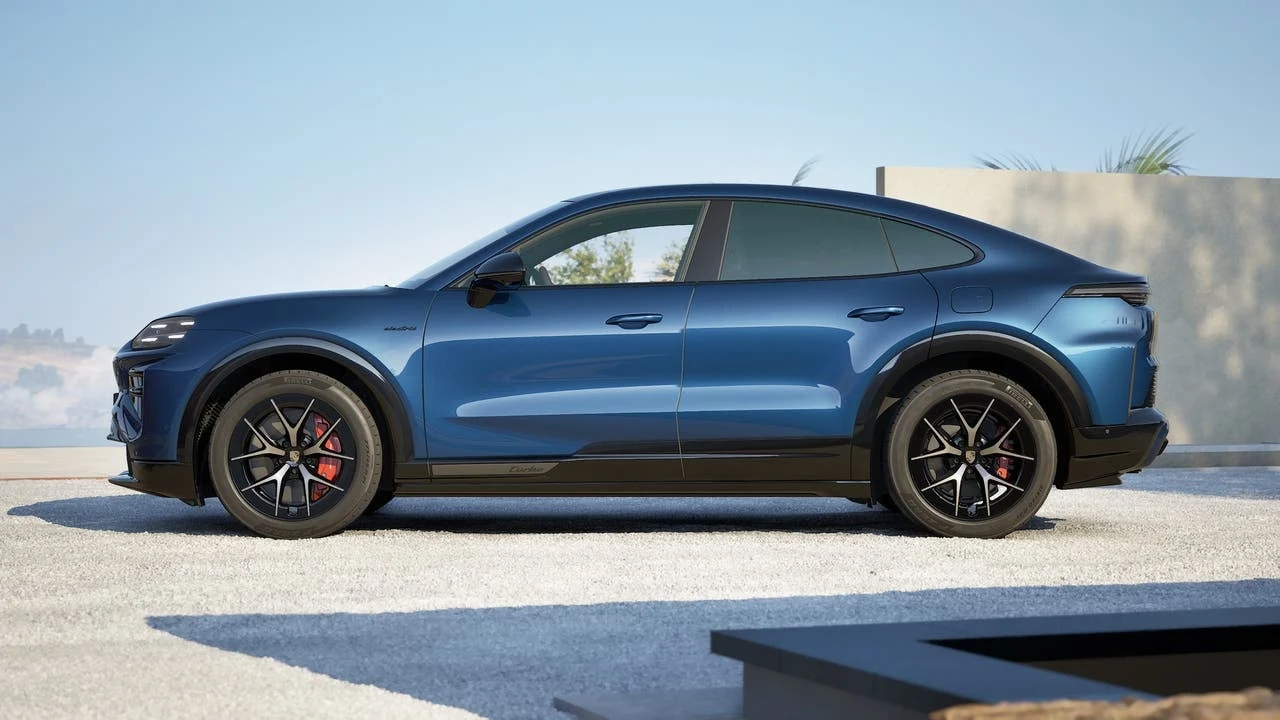 2026 Porsche Cayenne Turbo Coupé Electric (E4), 2/14