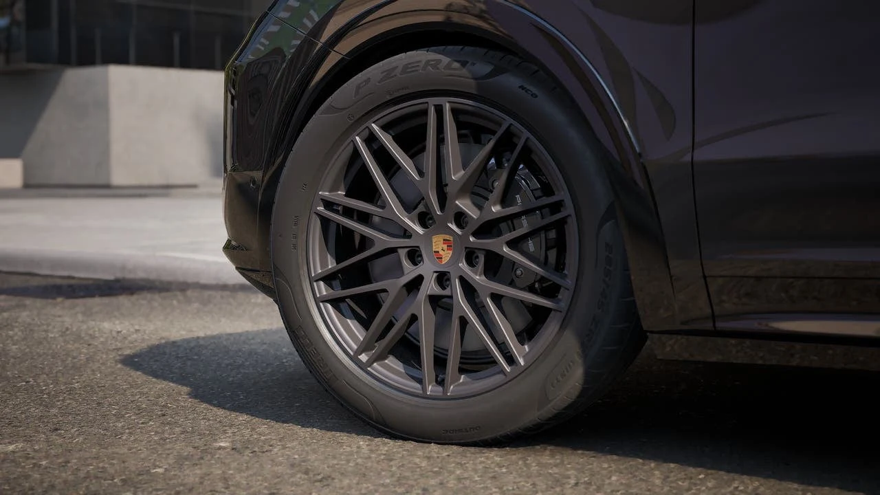 2026 Porsche Cayenne GTS Coupé (3rd Generation), 10/14