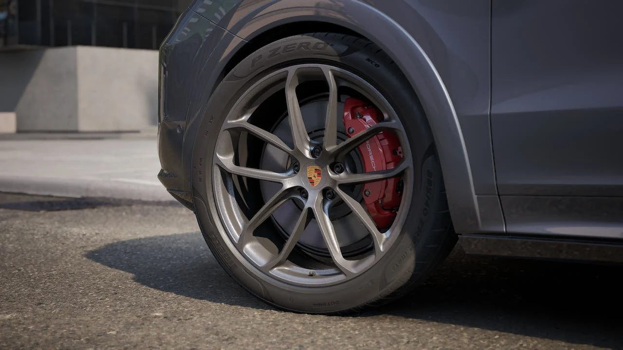 2026 Porsche Cayenne GTS Coupé (3rd Generation), 10/14