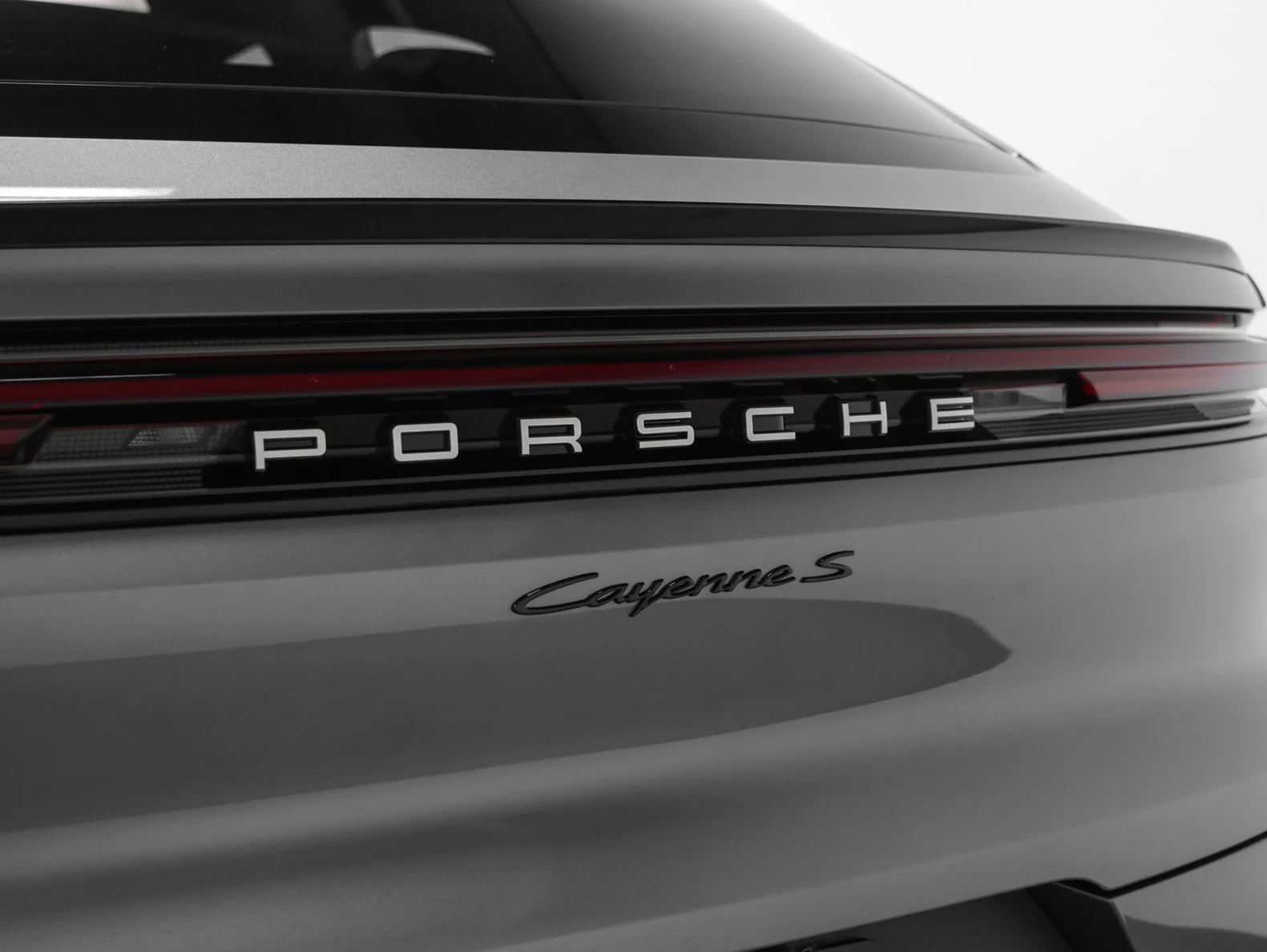 2026 Porsche Cayenne S Coupé (3rd Generation), 21/30