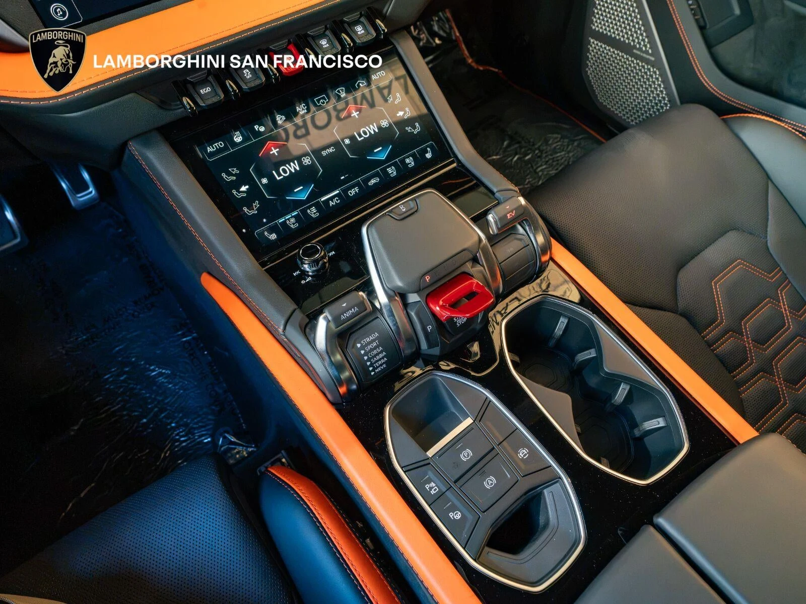 2025 Lamborghini Urus SE, 21/30
