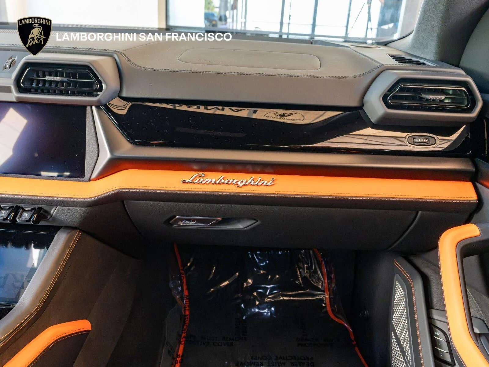 2025 Lamborghini Urus SE, 22/30