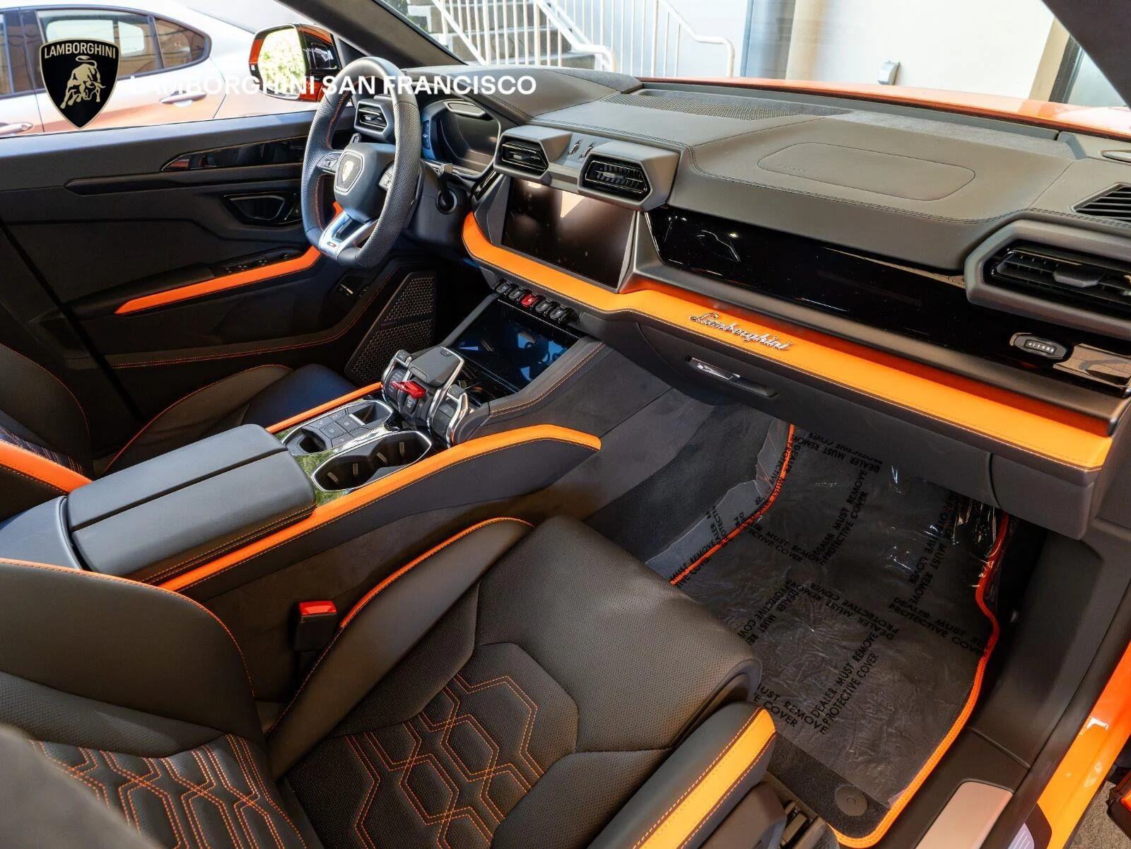 2025 Lamborghini Urus SE, 24/30
