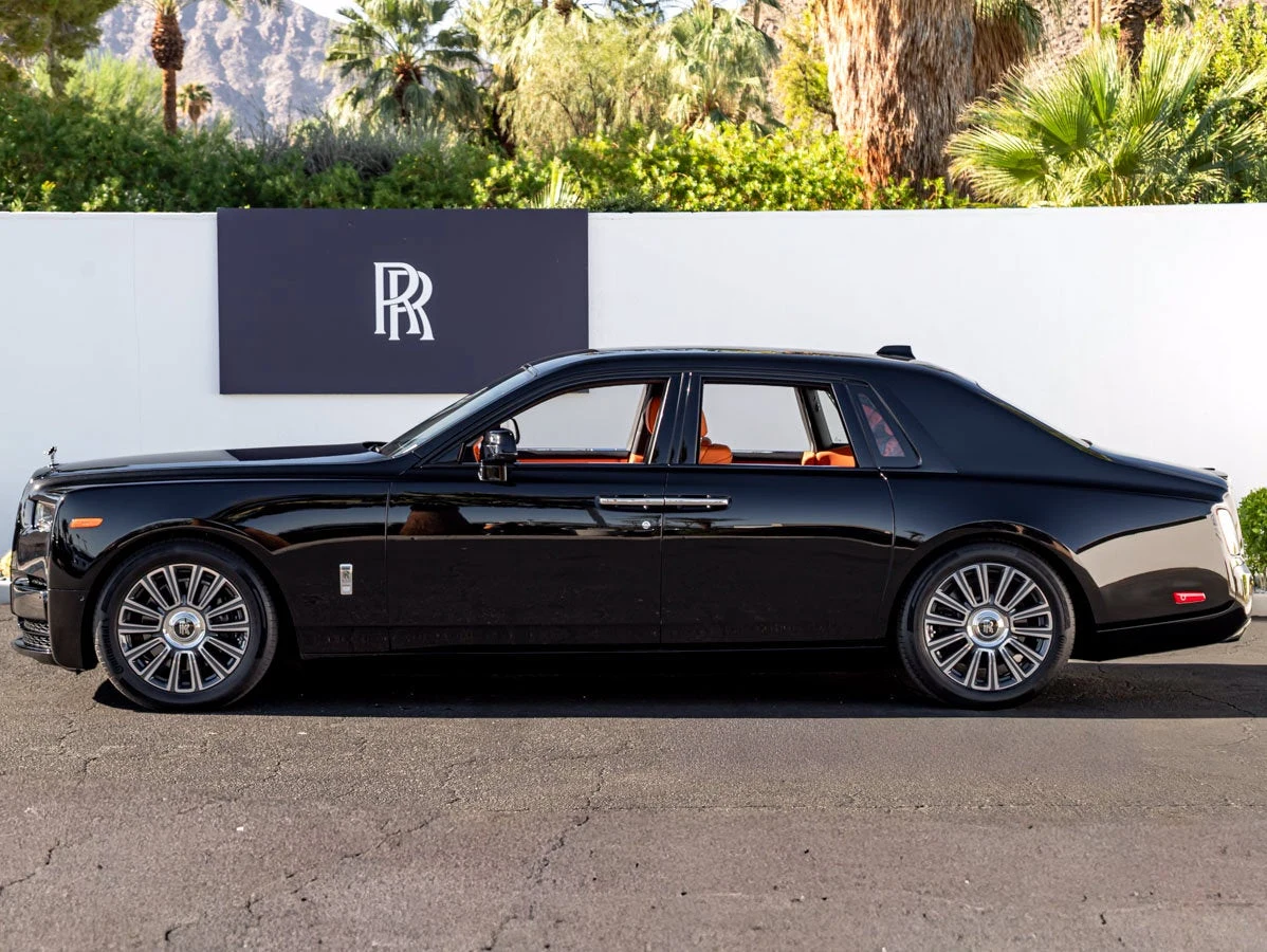 2027 Rolls-Royce Phantom for sale, exterior, Black Diamond