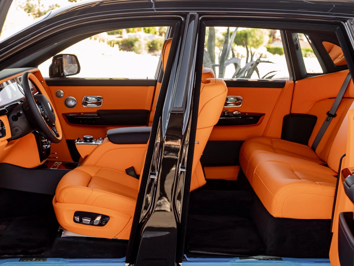 2027 Rolls-Royce Phantom interior, seats