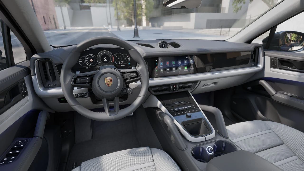 2026 Porsche Cayenne S Coupé interior, dashboard, Leather Interior In Black/Chalk