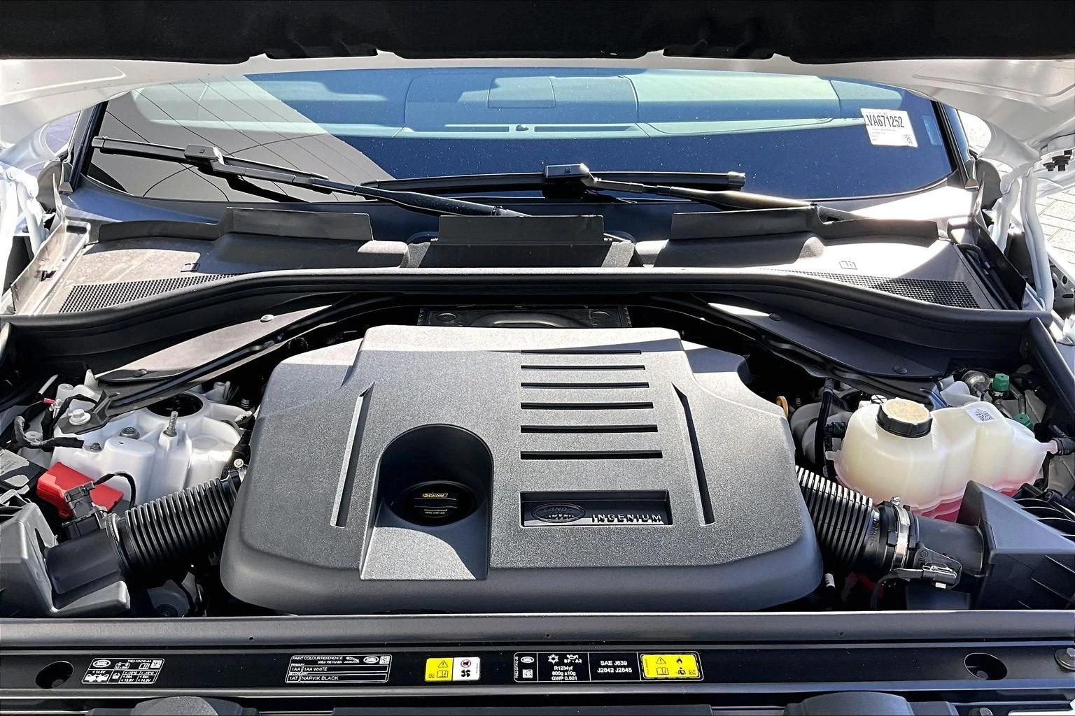 2027 Land Rover Range Rover Sport Dynamic SE engine