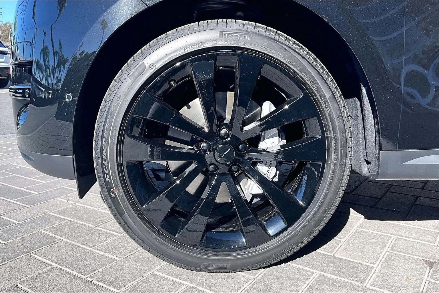 2027 Land Rover Range Rover Sport SE wheel