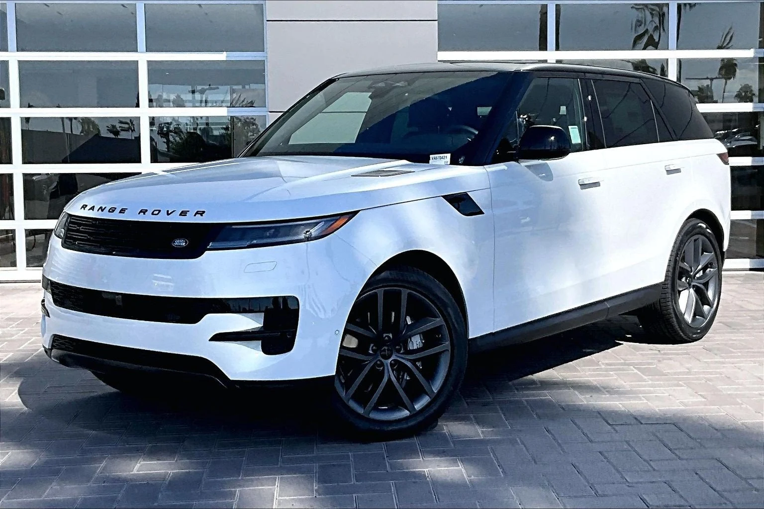 2027 Land Rover Range Rover Sport SE, exterior view