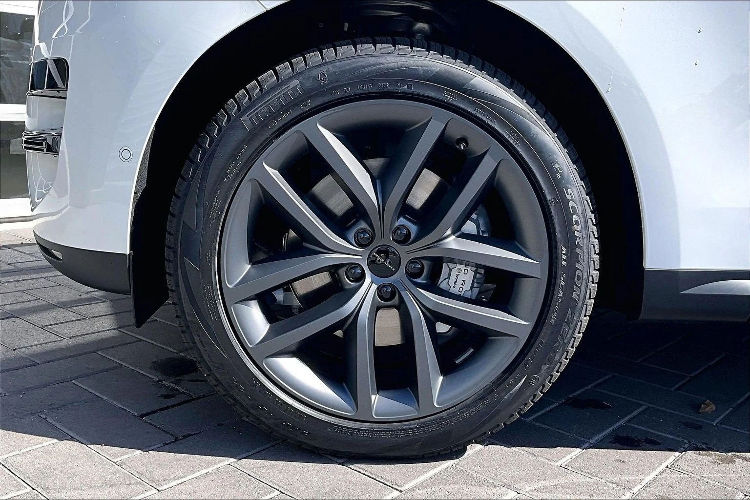 2027 Land Rover Range Rover Sport SE wheel