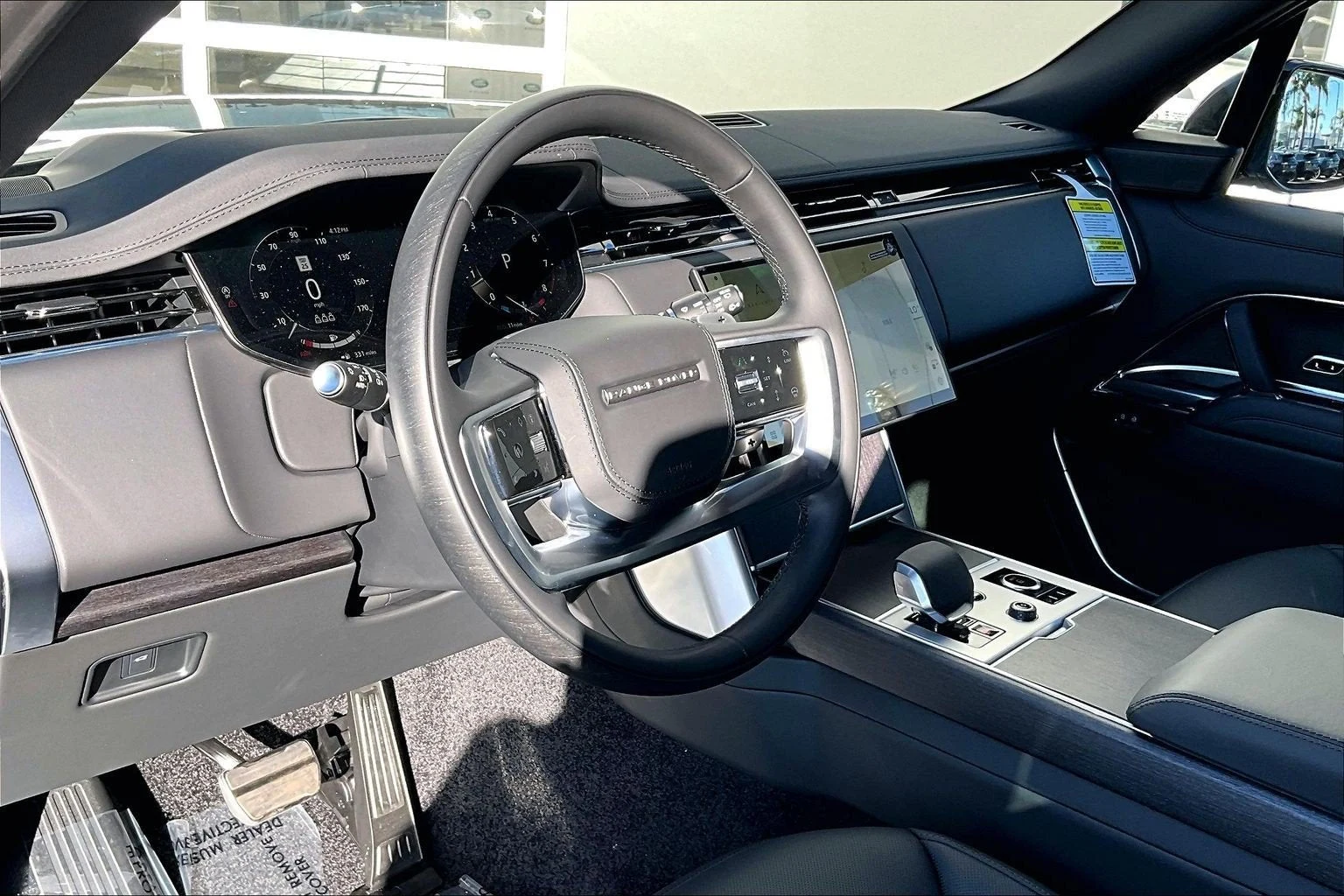 2027 Land Rover Range Rover SE interior, dashboard, Ebony/Ebony