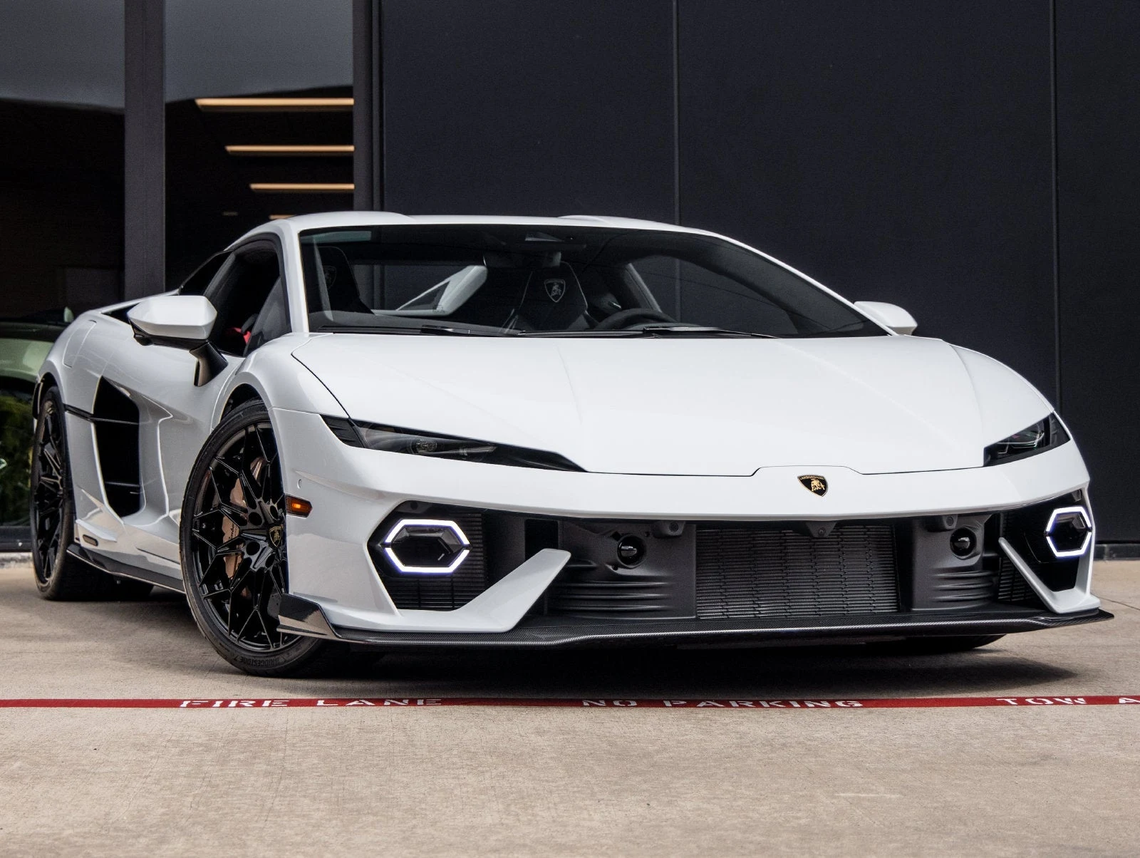 2026 Lamborghini Temerario Base for sale, exterior, Bianco Icarus Metallic