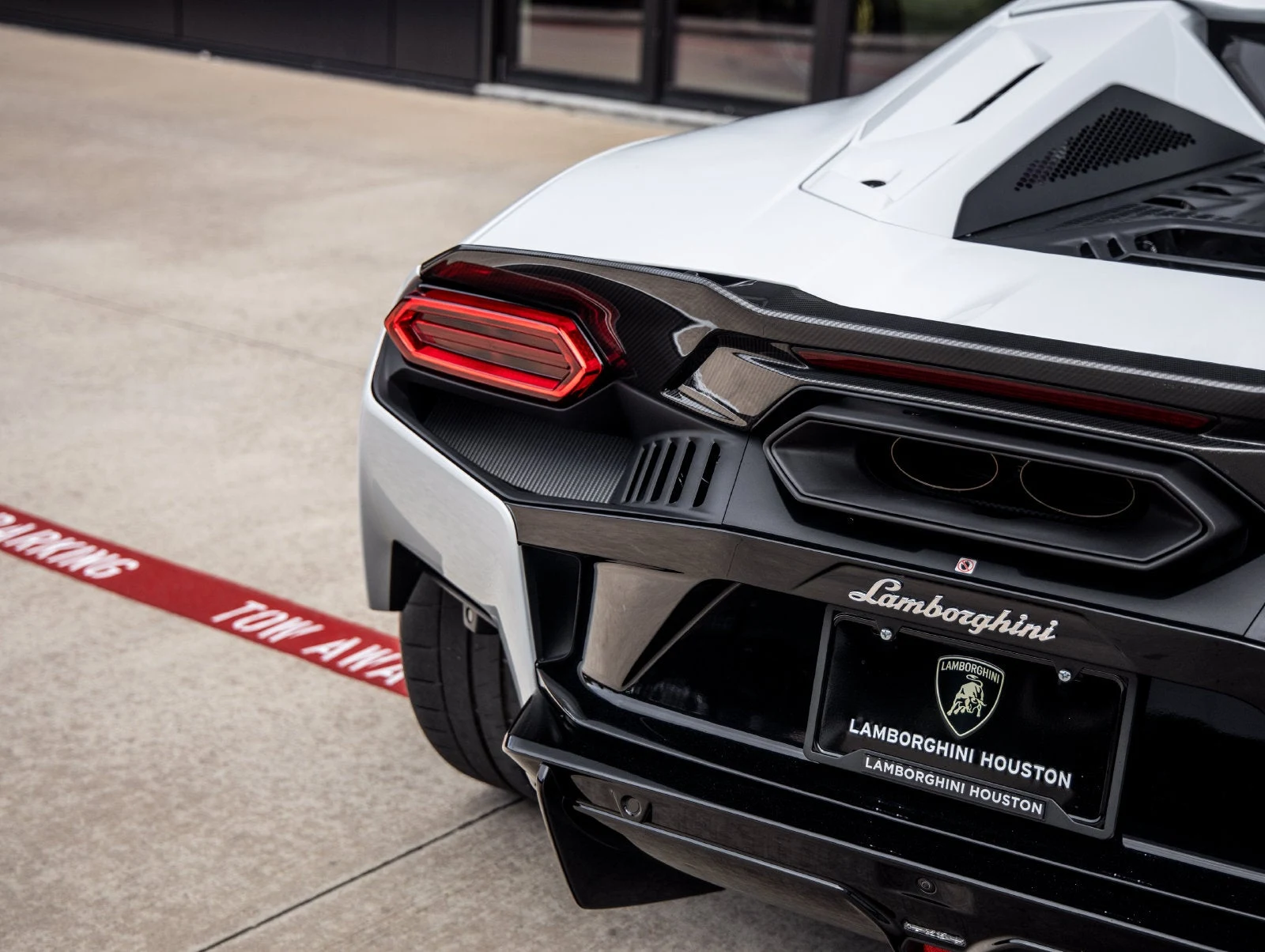 2026 Lamborghini Temerario Base for sale, exterior, Bianco Icarus Metallic