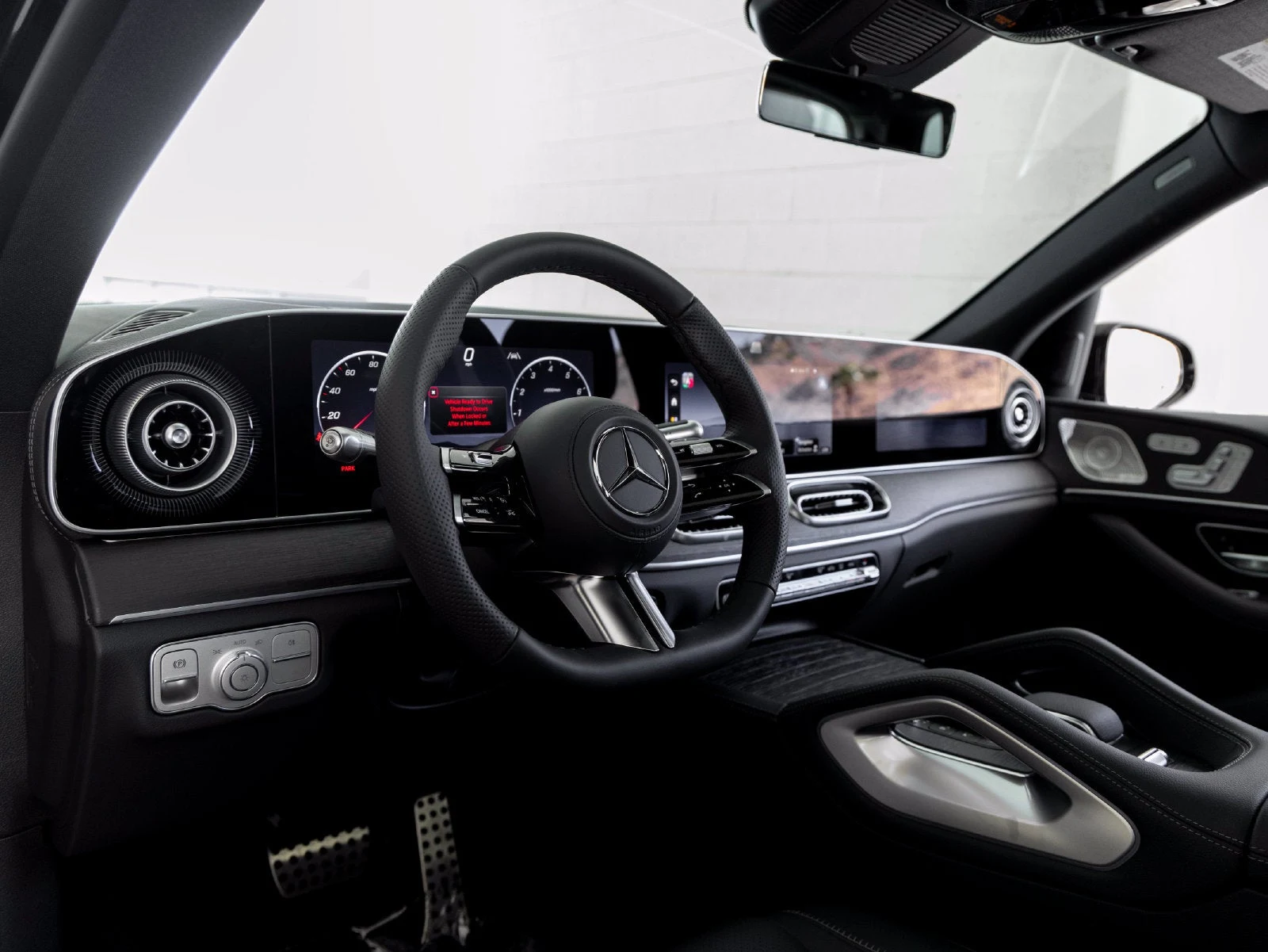 2027 Mercedes-Benz GLS GLS 450 4MATIC® interior, dashboard, Black