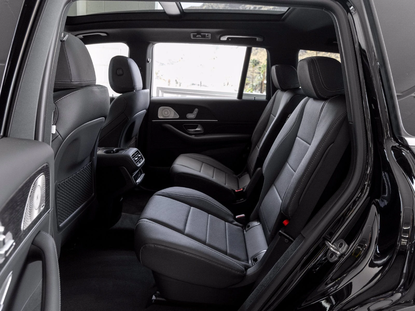 2027 Mercedes-Benz GLS GLS 450 4MATIC® interior, seats, Black
