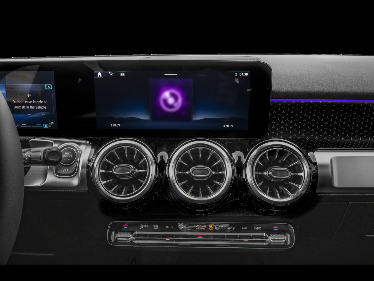 2026 Mercedes-Benz GLB 250 interior, Macchiato Beige