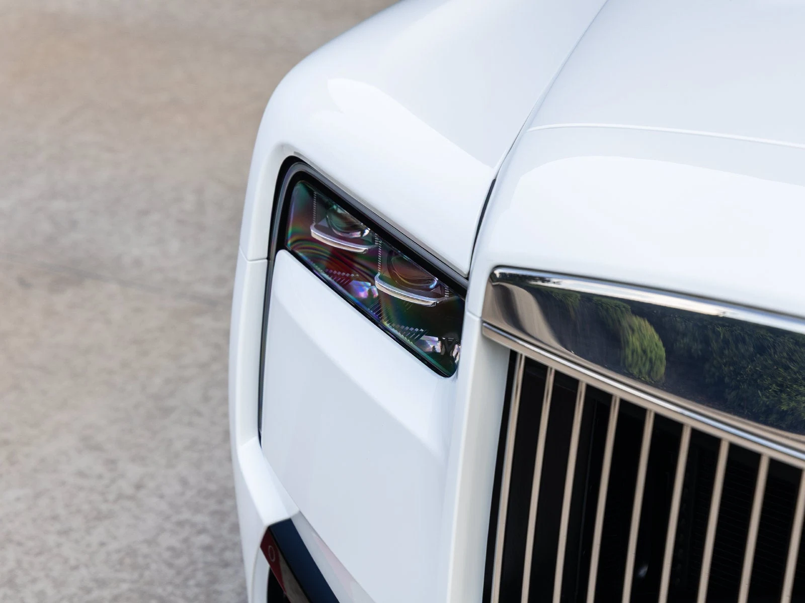 2027 Rolls-Royce Cullinan for sale, exterior, English White