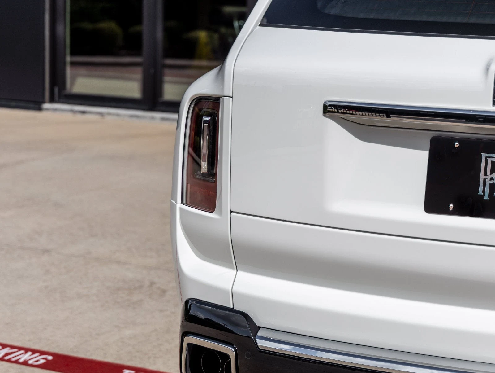 2027 Rolls-Royce Cullinan Base for sale, exterior, White