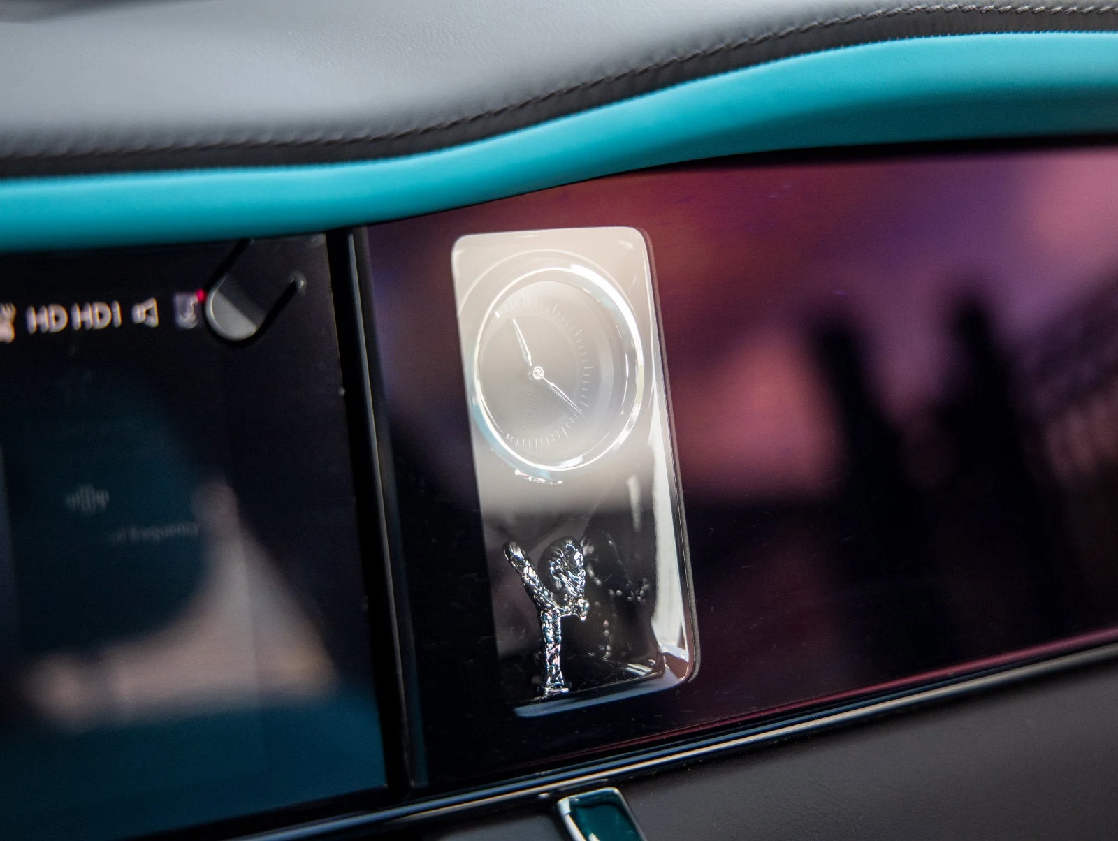 2027 Rolls-Royce Cullinan Base interior