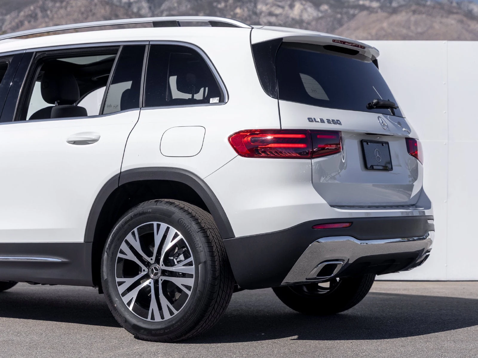 2026 Mercedes-Benz GLB GLB 250, rear three-quarter view, Polar White