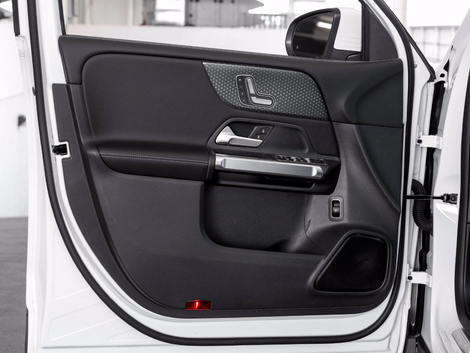 2026 Mercedes-Benz GLB GLB 250 interior, door panel, Black