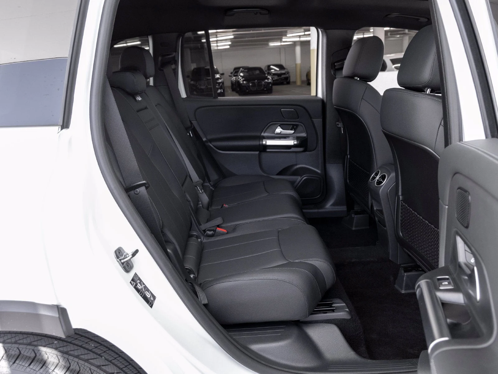 2026 Mercedes-Benz GLB GLB 250 interior, seats, Black