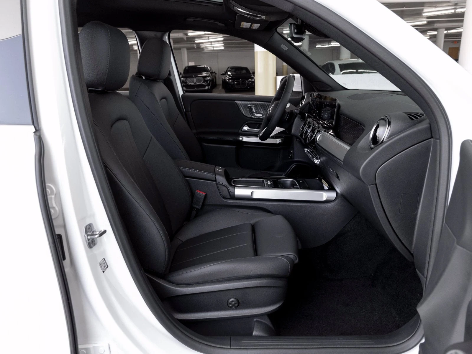 2026 Mercedes-Benz GLB GLB 250 interior, seats, Black