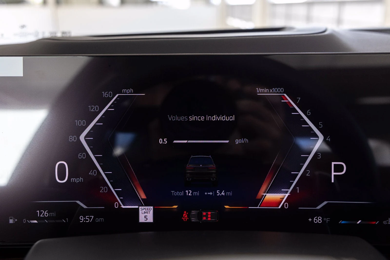 2027 BMW X7 xDrive40i interior, Cognac Sensafin