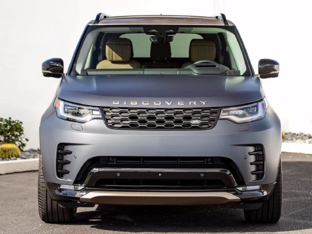 2026 Land Rover Discovery Tempest Edition for sale, exterior, Varesine Blue