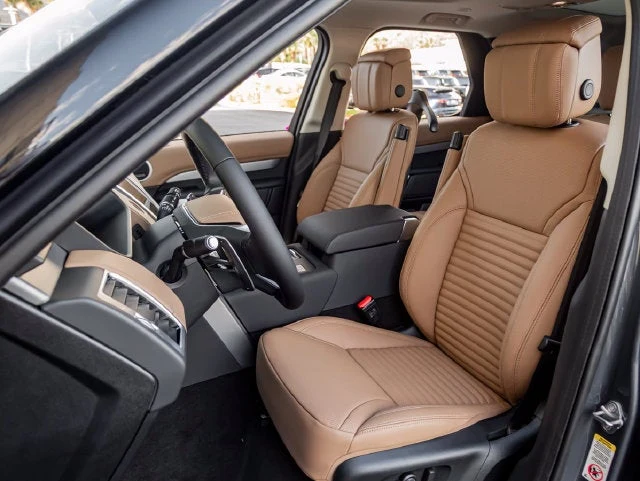 2026 Land Rover Discovery Tempest Edition interior, seats, Caraway