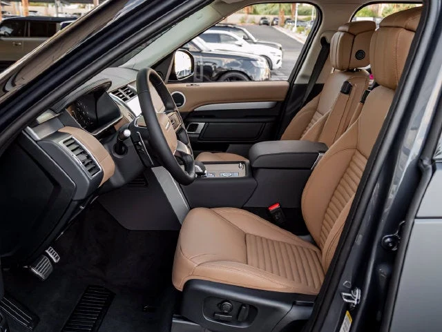 2026 Land Rover Discovery Tempest Edition interior, seats, Caraway