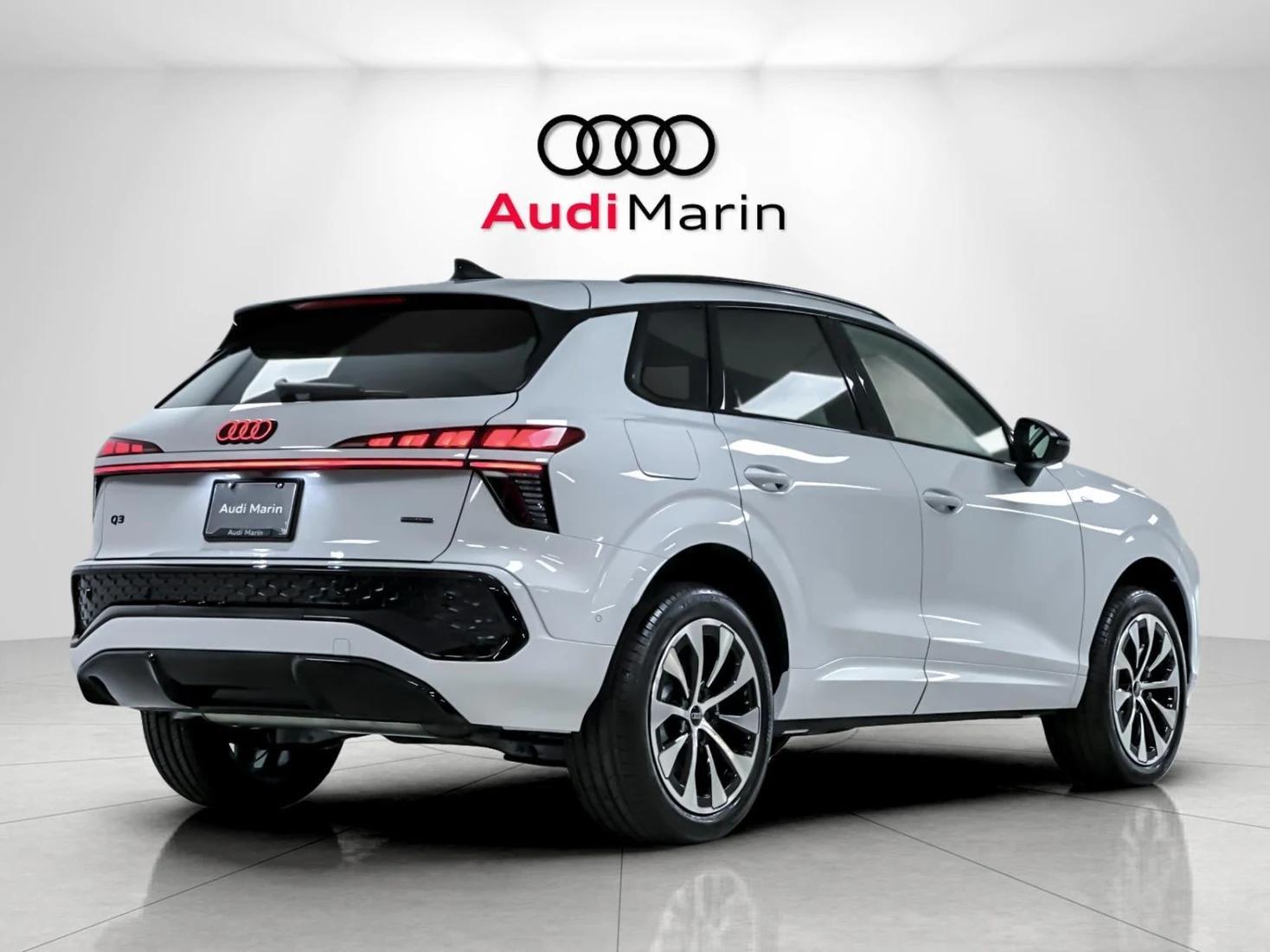 2026 Audi Q3 S line quattro for sale, exterior, Glacier White Metallic