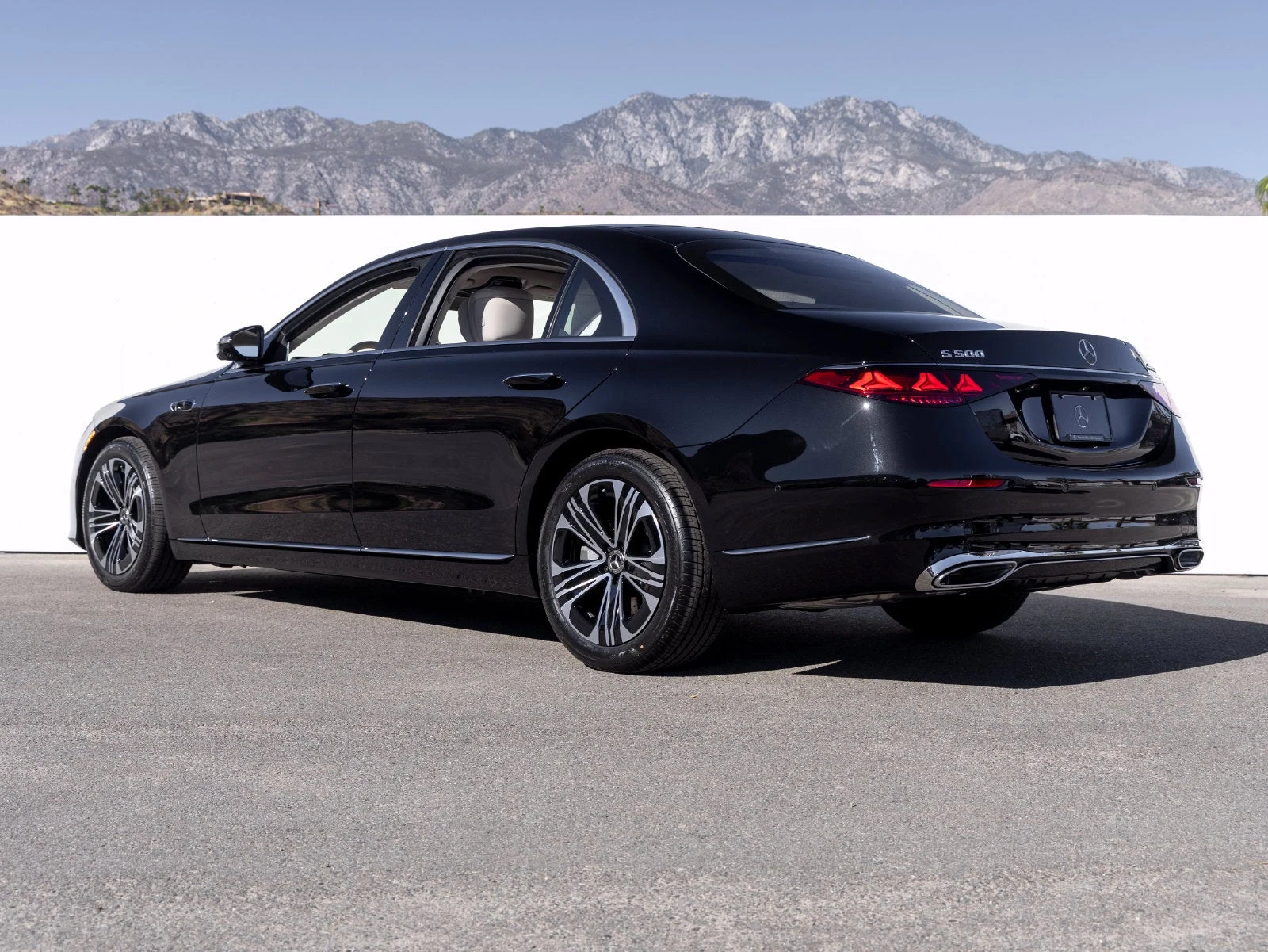 2027 Mercedes-Benz S 500 4MATIC for sale, exterior, Obsidian Black Metallic