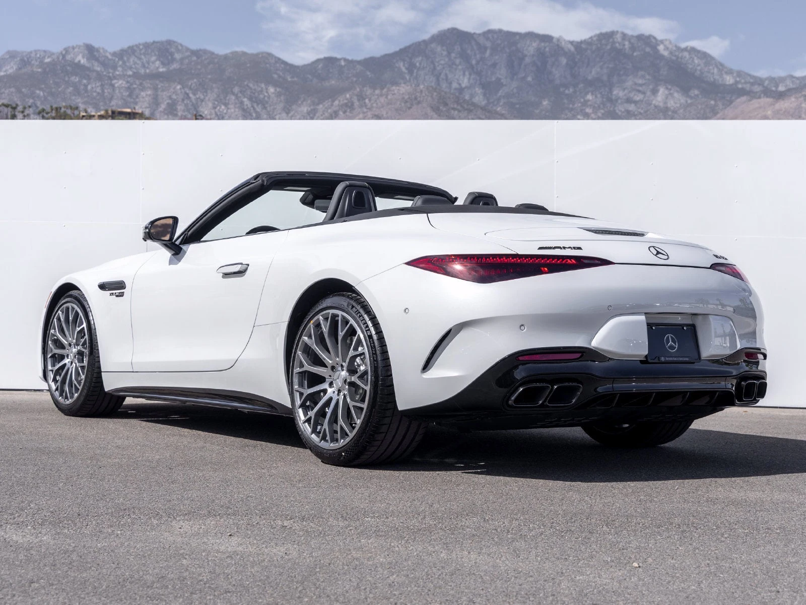 2027 Mercedes-AMG SL 55 4MATIC+ for sale, exterior, Manufaktur Moonlight White Metallic
