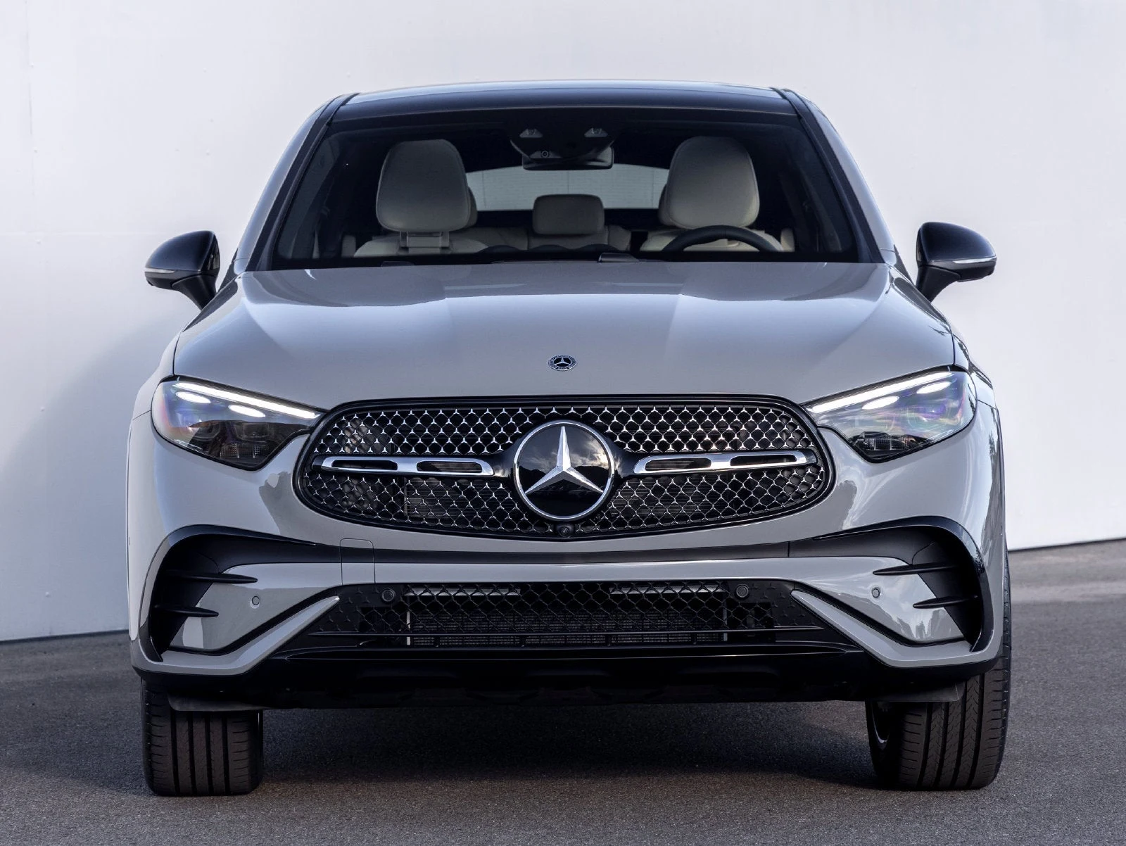 2027 Mercedes-Benz GLC 300 4MATIC Coupé for sale, exterior, Manufaktur Alpine Grey