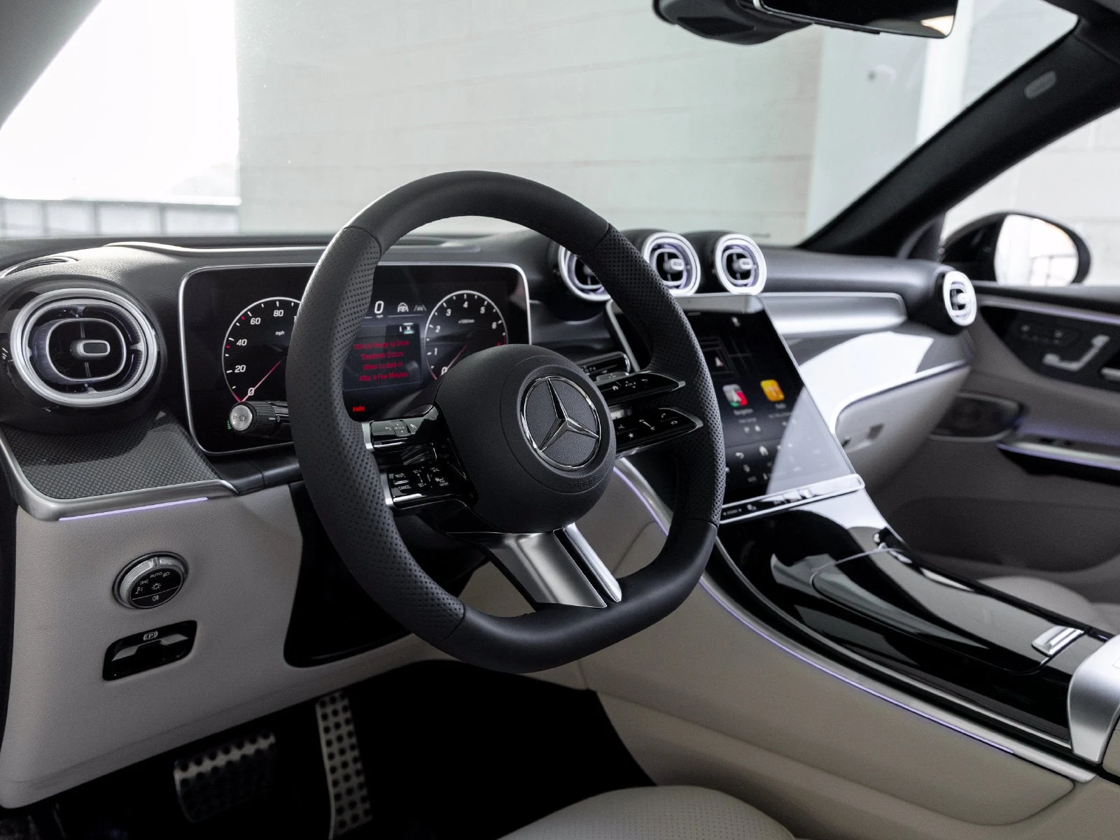 2027 Mercedes-Benz GLC 300 4MATIC Coupé interior, dashboard, Macchiato Beige