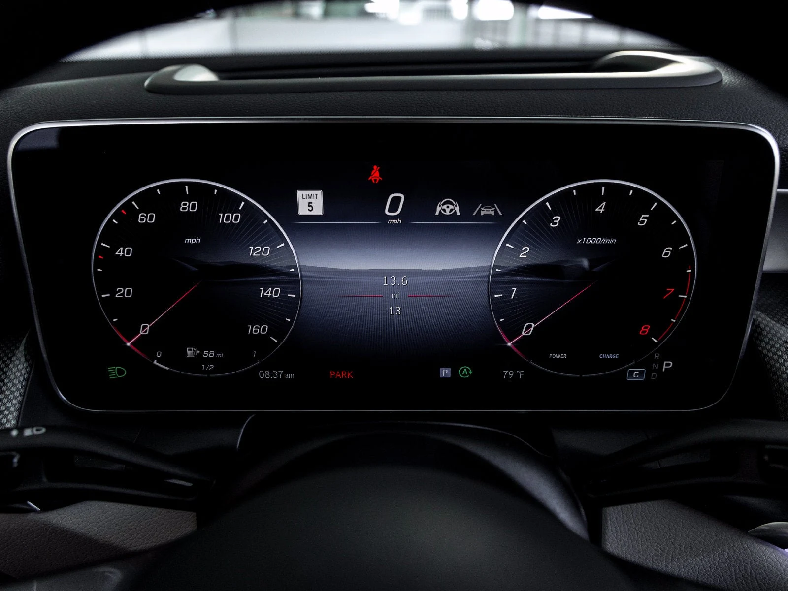 2027 Mercedes-Benz GLC 300 4MATIC Coupé interior, Macchiato Beige