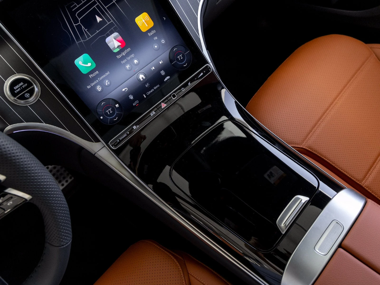 2027 Mercedes-Benz GLC 300 interior, Sienna Brown