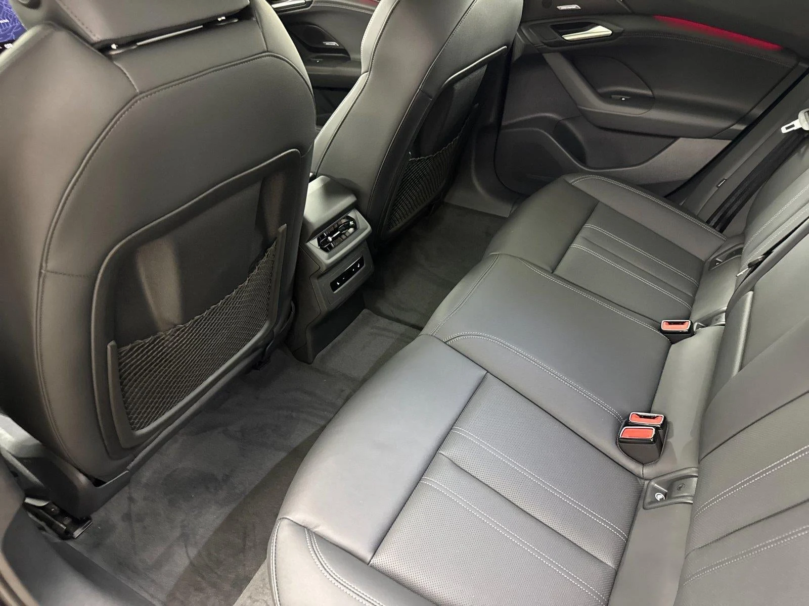 2027 Audi A6 e-tron Sportback Prestige quattro interior, seats, Black
