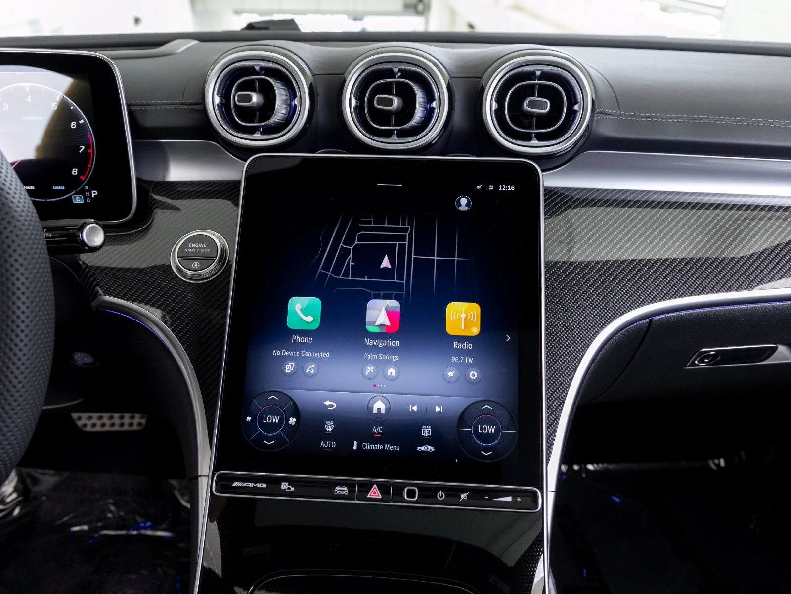 2027 Mercedes-AMG CLE 53 4MATIC+ Coupé interior, dashboard, Black W/Grey Stitching