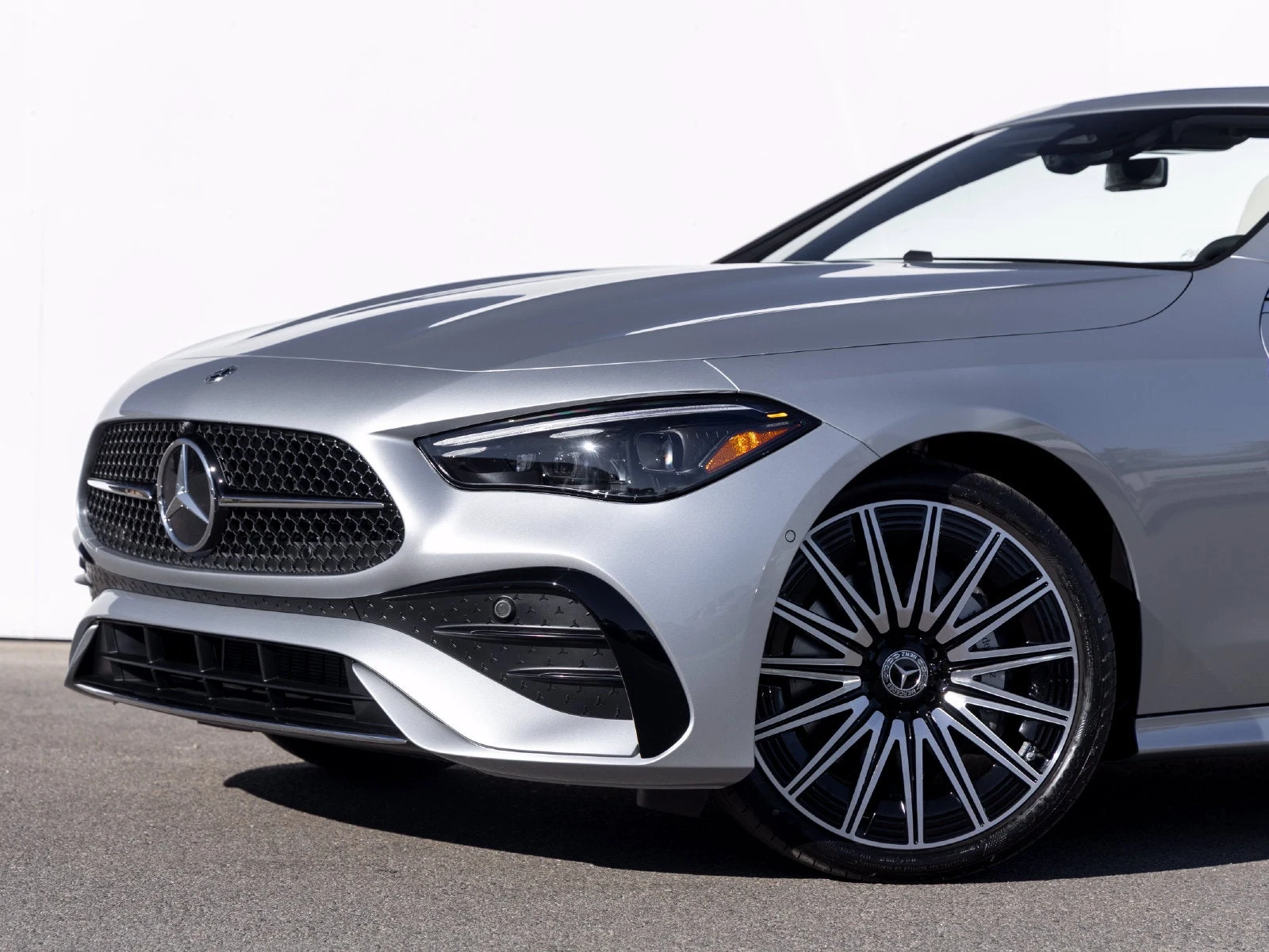 2027 Mercedes-Benz CLE 300 4MATIC Cabriolet for sale, exterior, Cirrus Silver Metallic