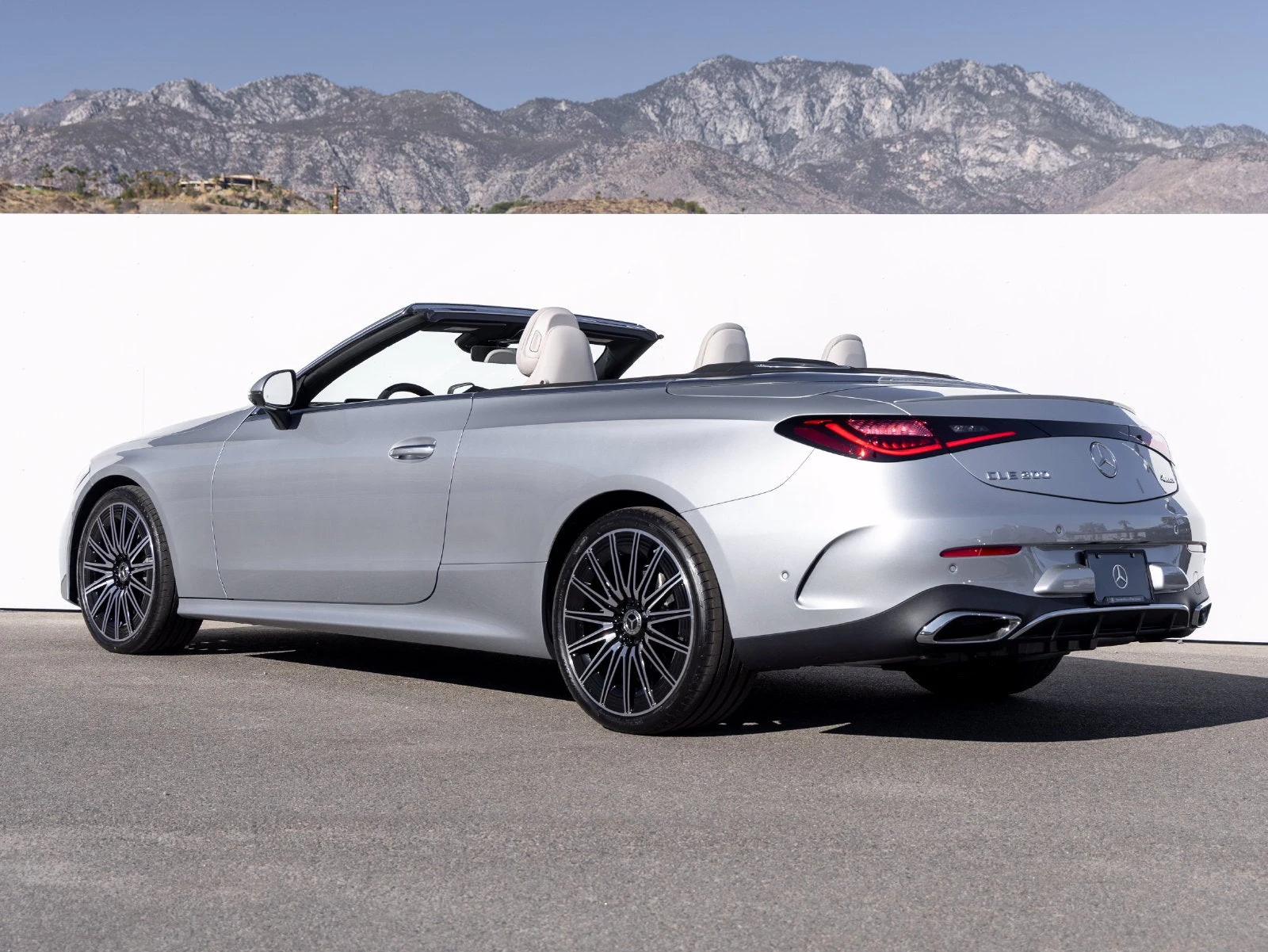 2027 Mercedes-Benz CLE 300 4MATIC Cabriolet for sale, exterior, Cirrus Silver Metallic