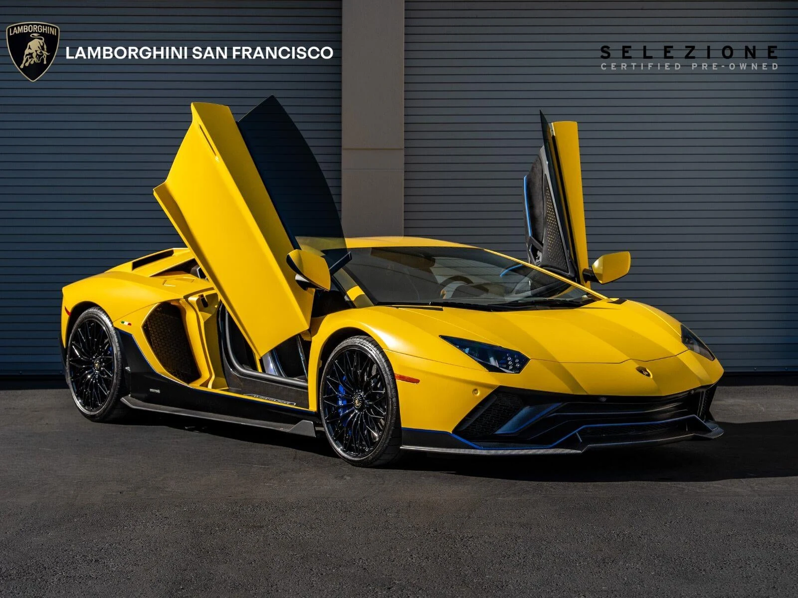 2022 Lamborghini Aventador LP 780-4 Ultimae for sale, exterior, Giallo Telemaco
