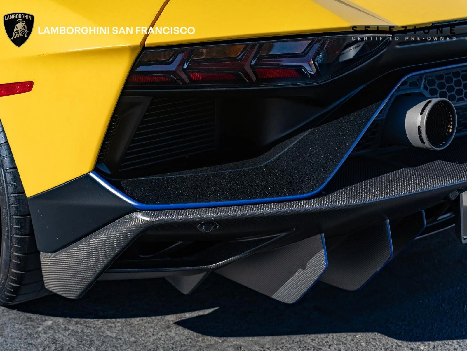 2022 Lamborghini Aventador LP 780-4 Ultimae for sale, exterior, Giallo Telemaco