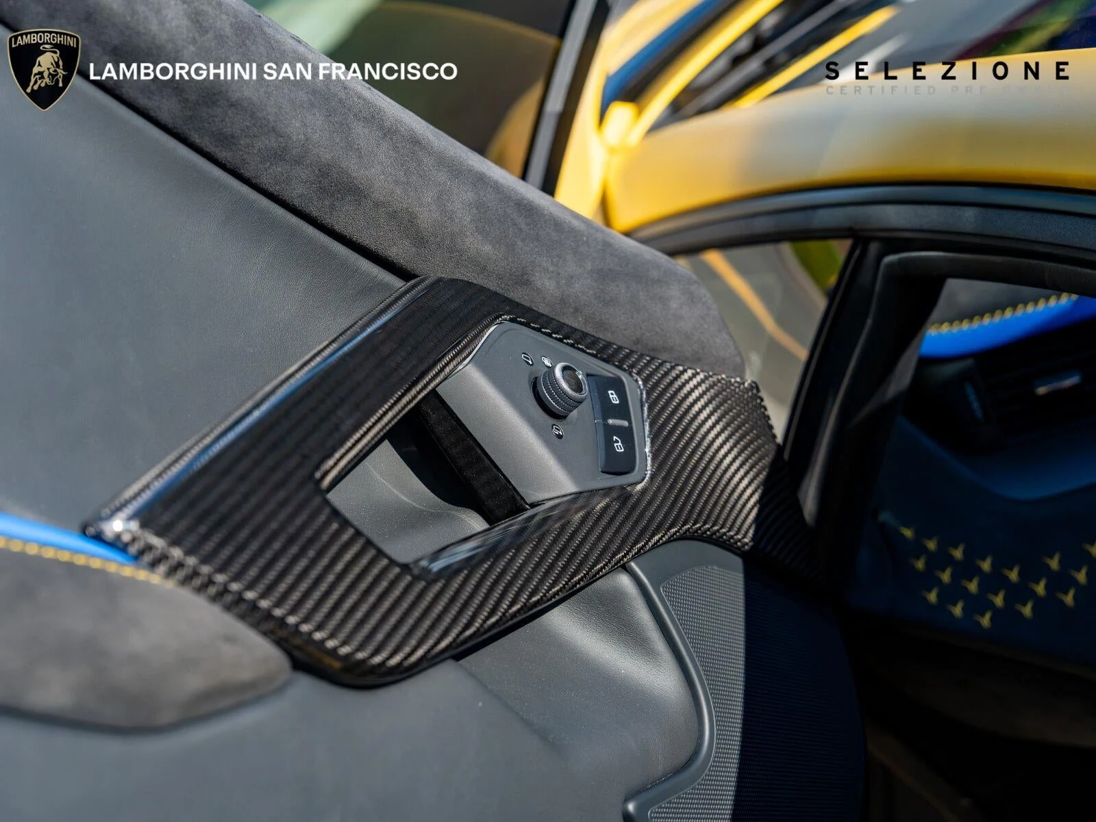 2022 Lamborghini Aventador LP 780-4 Ultimae interior, door panel, Nero Ade / Blu Amon