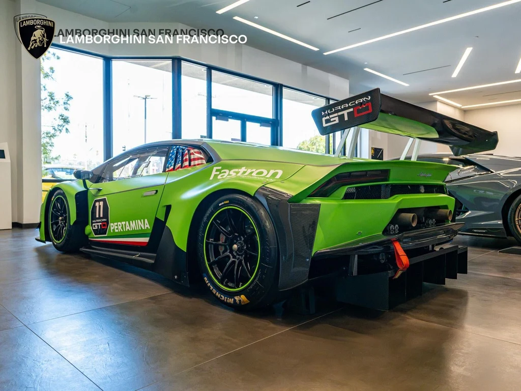 2017 Lamborghini Huracan GTD Collectors Limited Edition for sale, exterior, Verde Mantis Matt Homage Livery