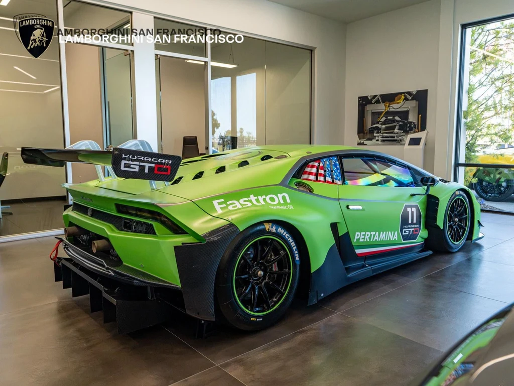 2017 Lamborghini Huracan GTD Collectors Limited Edition for sale, exterior, Verde Mantis Matt Homage Livery